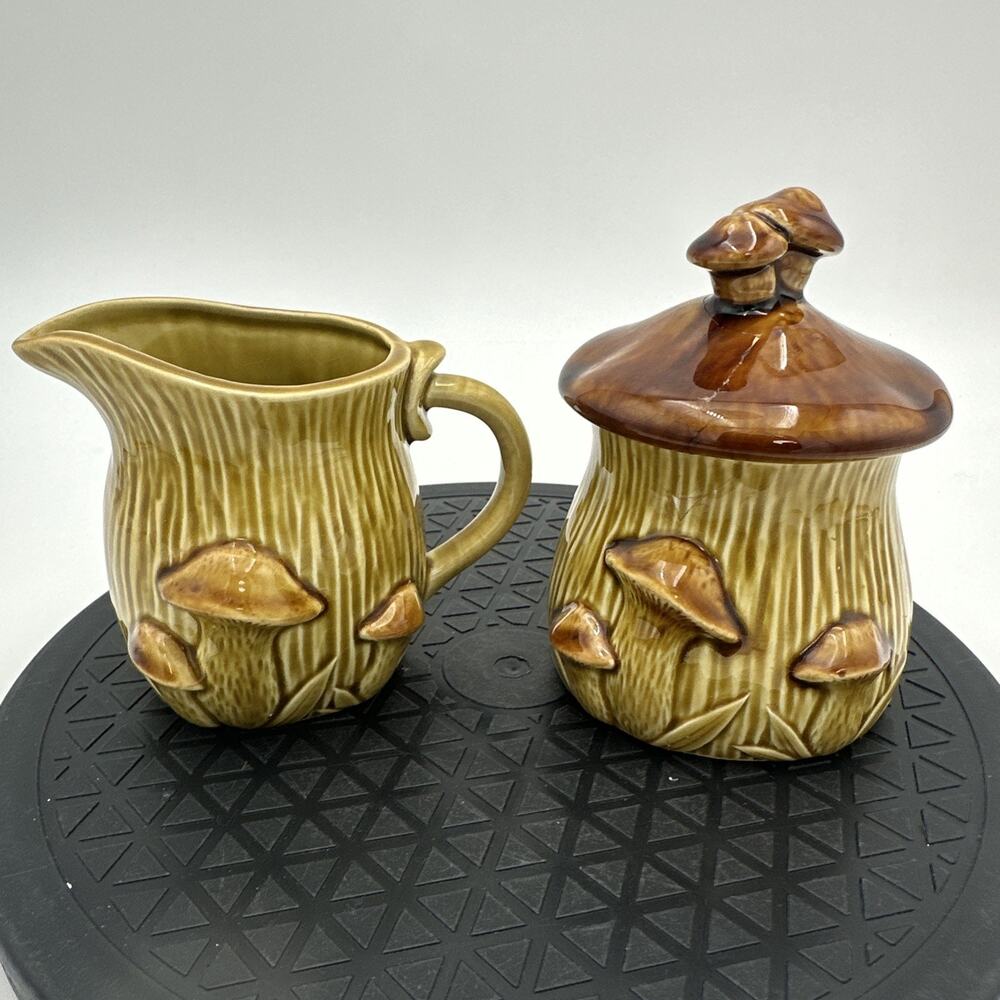 Vintage MCM Mushroom Sugar Bowl & Creamer
